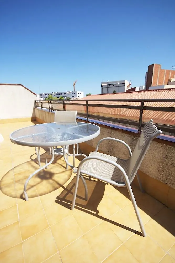 Apartaments Palamos - Pal Beach 0*,  Spagna